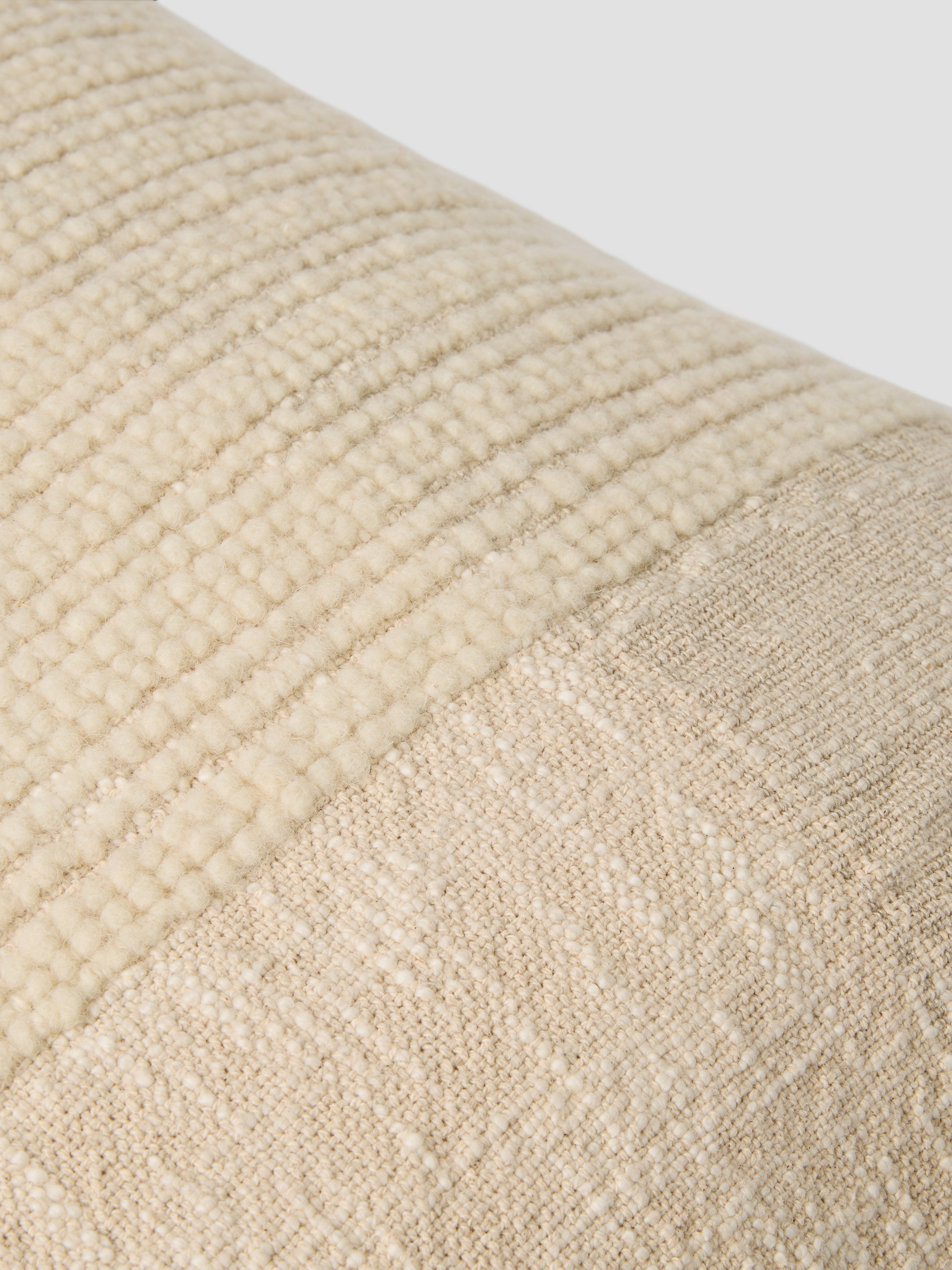 Cream & Oatmeal Cross Weave Wool Square Cushion Cover - 20 x 20 in - Image 2